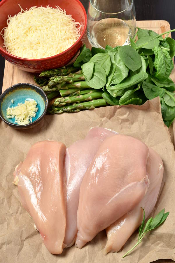 Spinach, Tarragon, and Swiss Stuffed Chicken Breast | WednesdayNightCafe.com