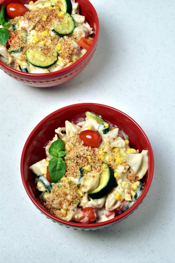 Summer Vegetable Mac and Cheese (Stovetop)| WednesdayNightCafe.com