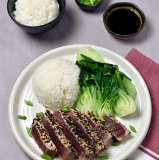Sesame Ahi Tuna Steaks| WednesdayNightCafe.com