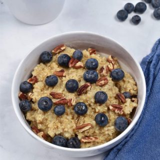 Instant Pot Steel Cut Oats is an easy healthy breakfast, great for meal prep but also doable on a weekday morning. Once you start the pressure cooker, this recipe is completely hands off. Steel cut oats cook perfectly with only 4 minutes under pressure—no need to stand by the stove and stir constantly. With so many topping options, this breakfast never gets boring.